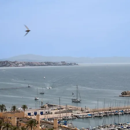 Las Palmeras Beach דירה פואנגירולה